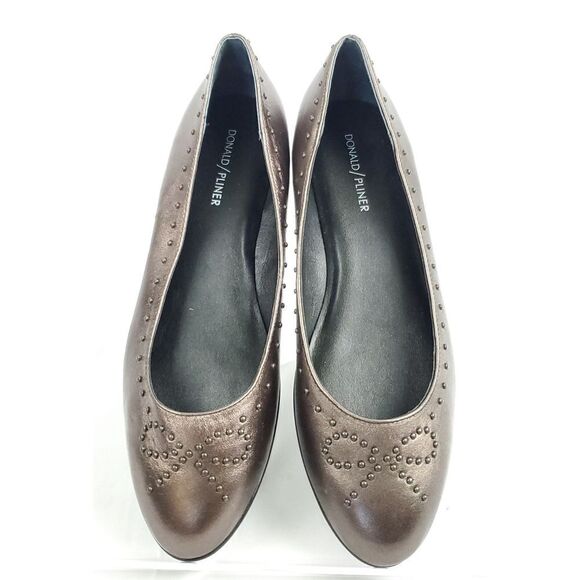 Donald Pliner Markie Flats - Picture 1 of 7